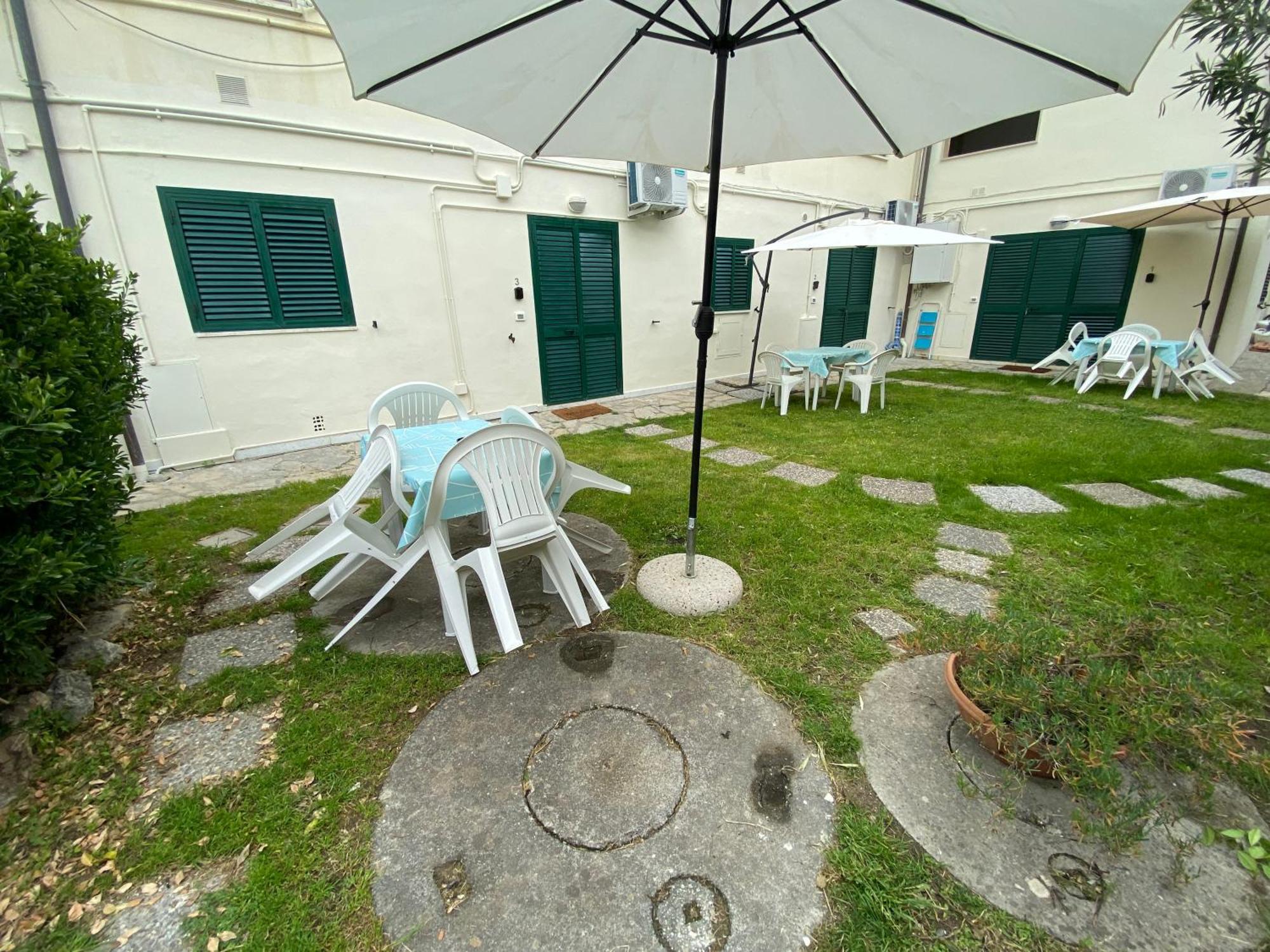 Le Tre Isolette A 200M Dal Mare Apartment Marina Di Pisa Ngoại thất bức ảnh