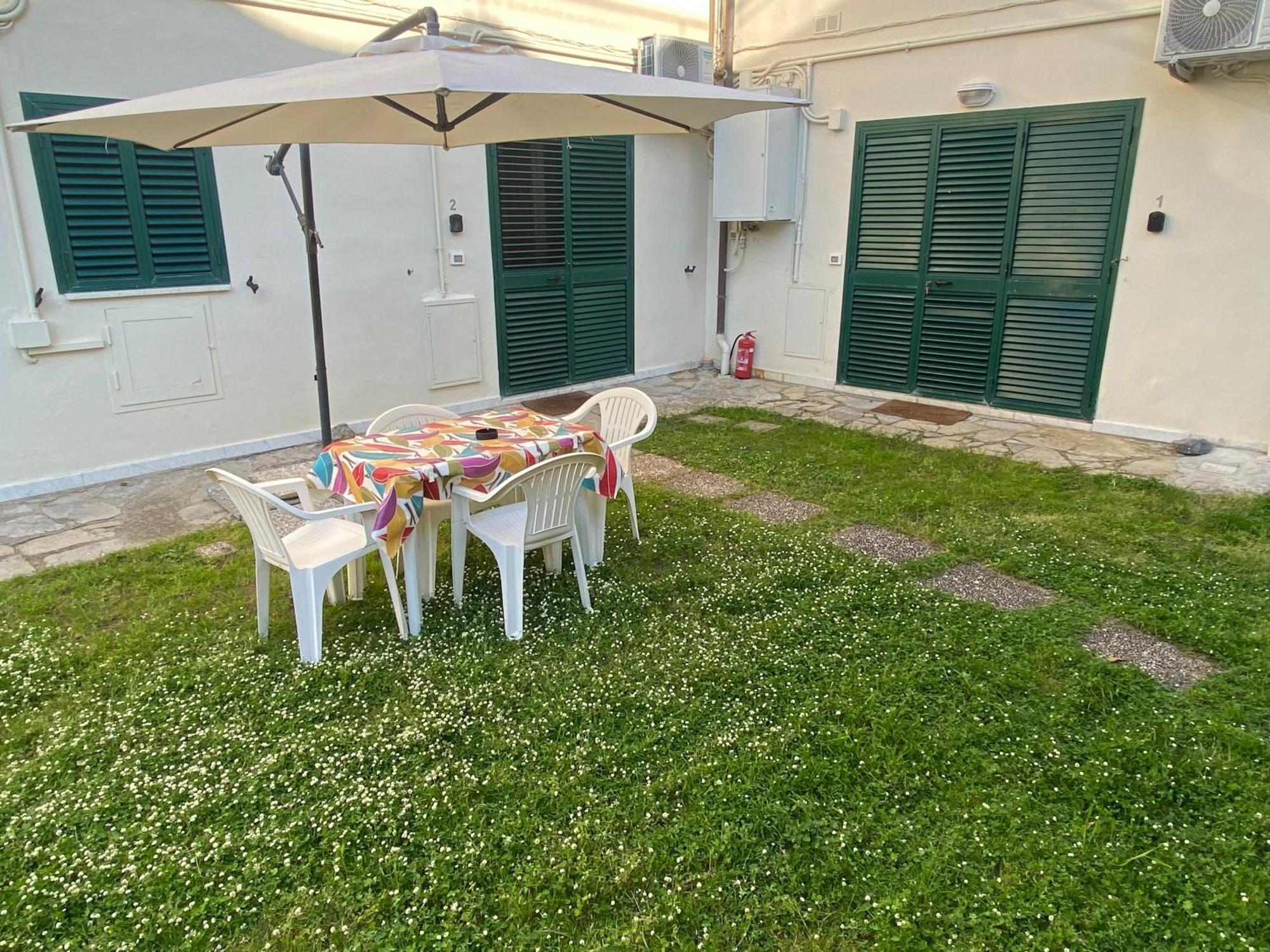 Le Tre Isolette A 200M Dal Mare Apartment Marina Di Pisa Ngoại thất bức ảnh